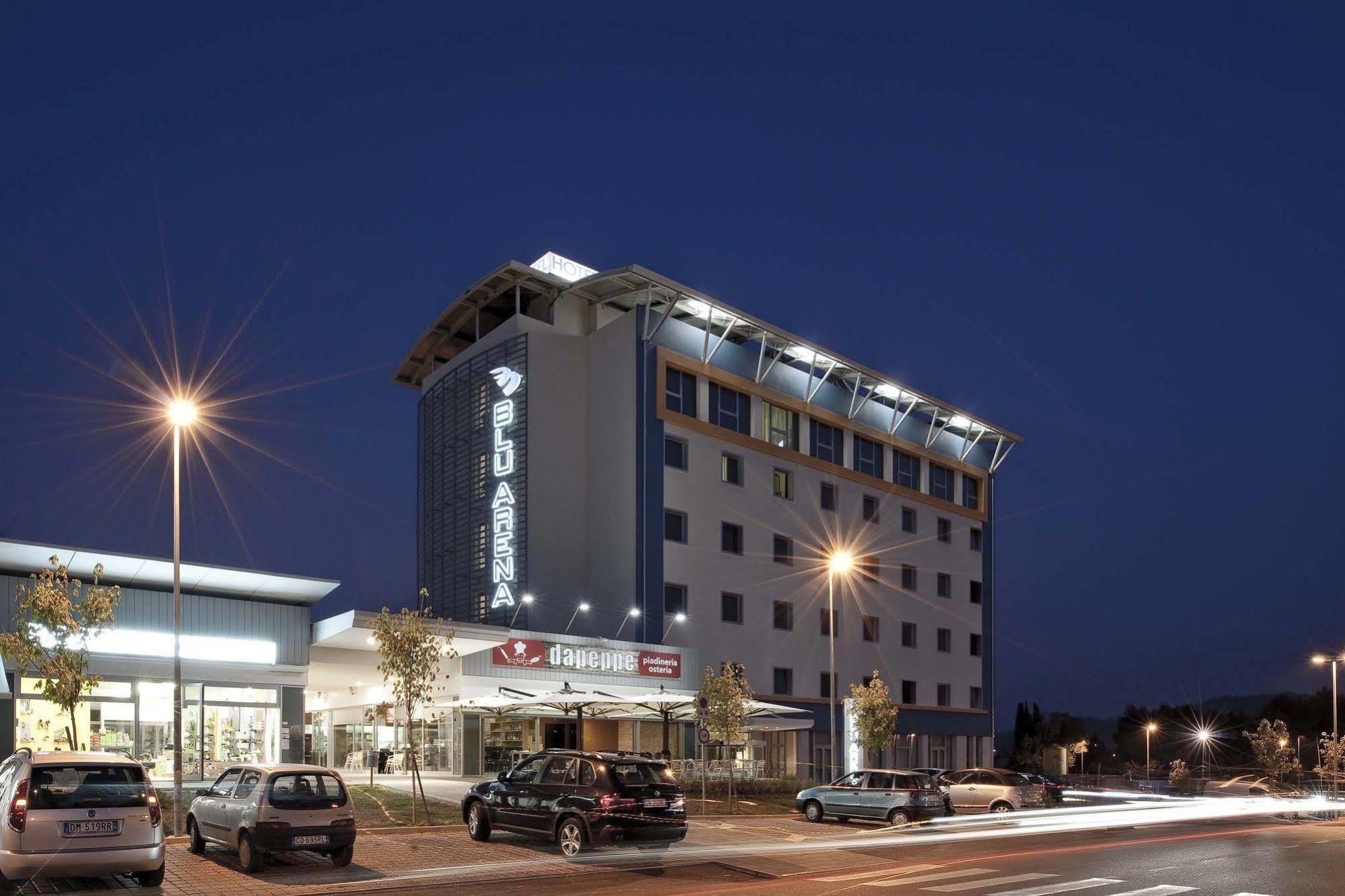 Blu Arena Hotel Montecchio  Exterior photo